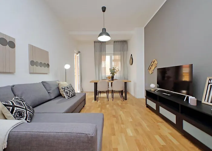 Domus Parisi By Domus Dimore Апартаменты Рим