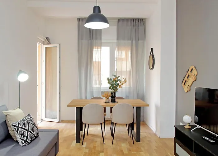 Domus Parisi By Domus Dimore *